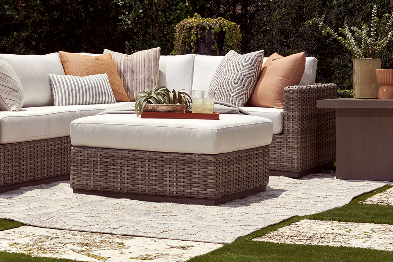 The Ultimate Guide to Fall Cleaning and Maintenance for Your Outdoor Furniture